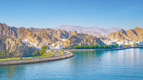 MCT114_115_7253+7254_Wunderstaedte-&-Wuestenzauber_Maskat_Uferpromenade-placeholder