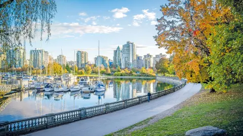 7033_Traummhaftes_Kanada_content_1920x1080px_Vancover-cityscape-from-Stanley-Park-placeholder