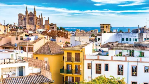 PMI111_zauberhafte-Mandebluete-Mallorca_content_1920x1080px_altstadt-mallorca-placeholder