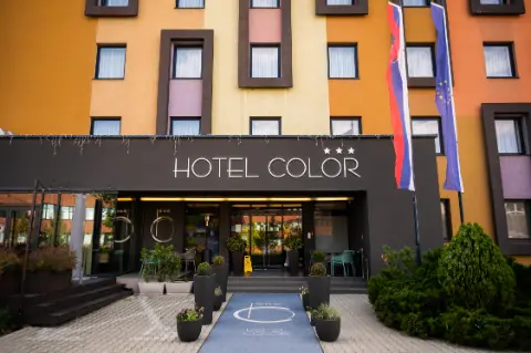 Hotel Color, Außenansicht-placeholder